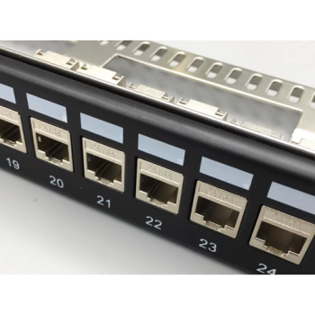 patchpanelopl pp1u24 cat.6a sh v21 500x500 1.png